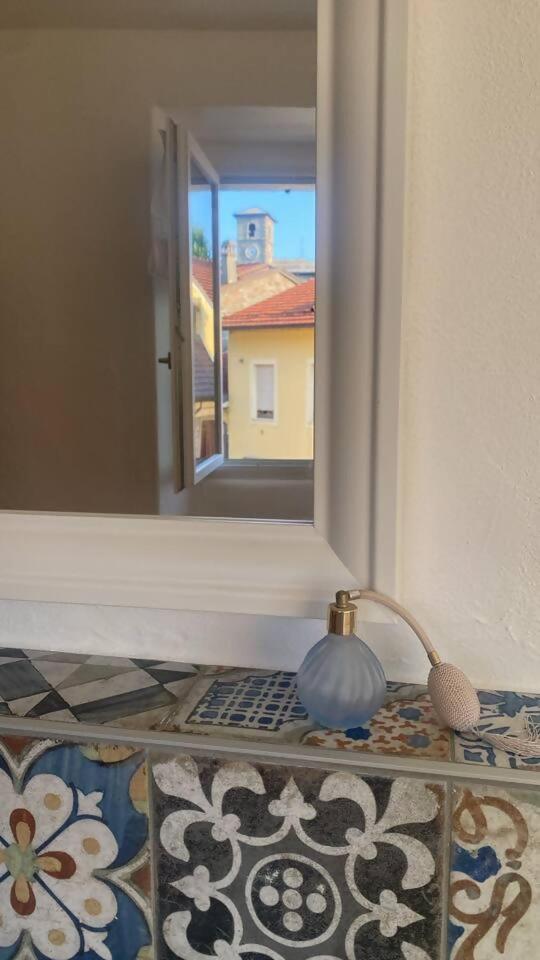 Charme Nel Borgo Appartamento Lina Corniglio Extérieur photo